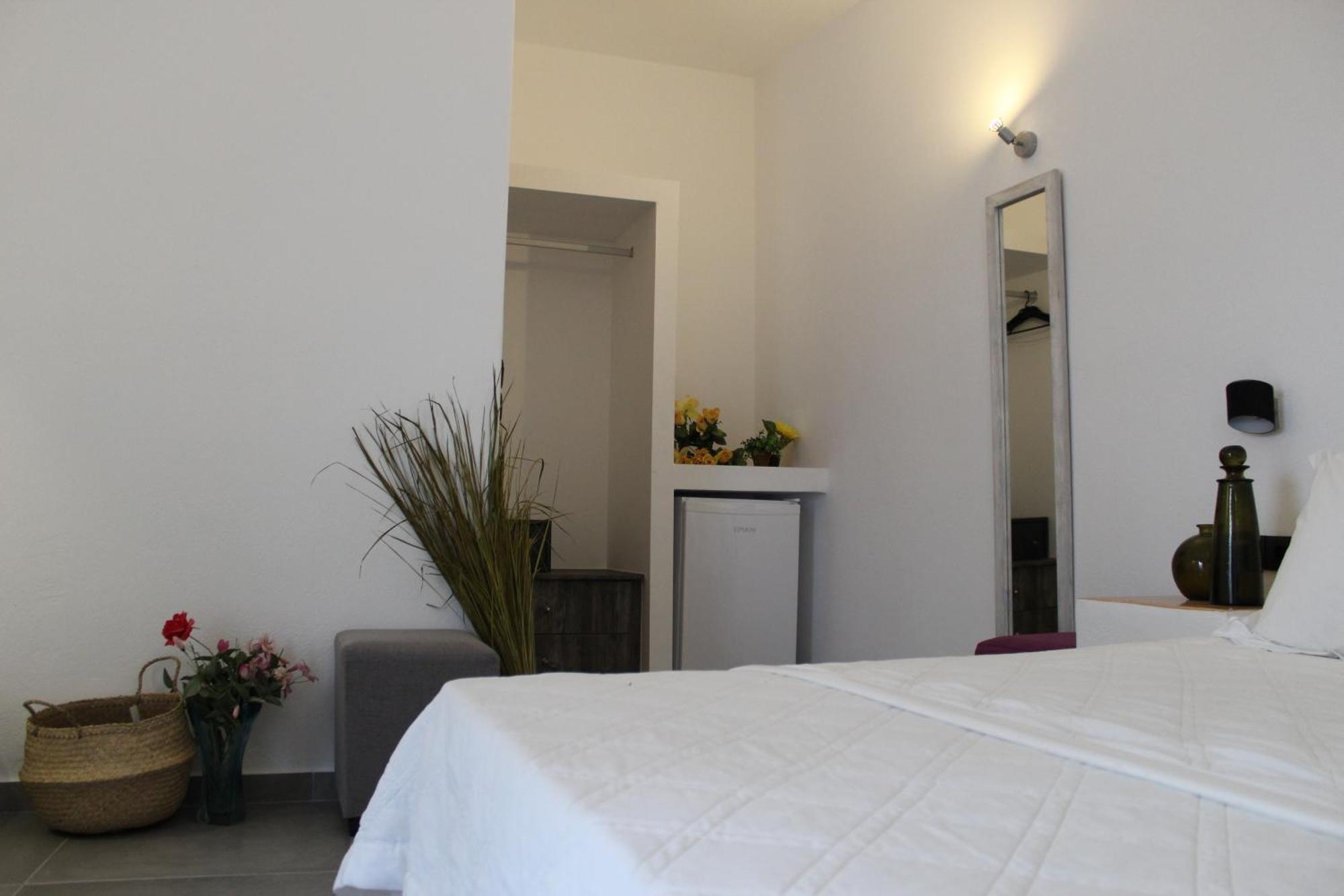 Perissa Centrale Rooms Εξωτερικό φωτογραφία