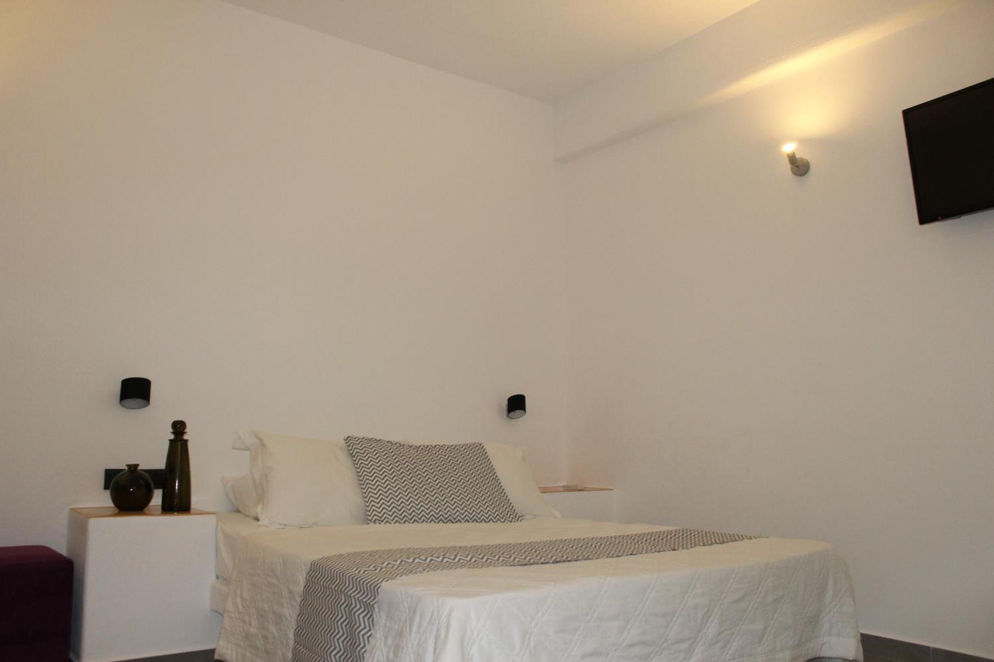 Perissa Centrale Rooms Εξωτερικό φωτογραφία