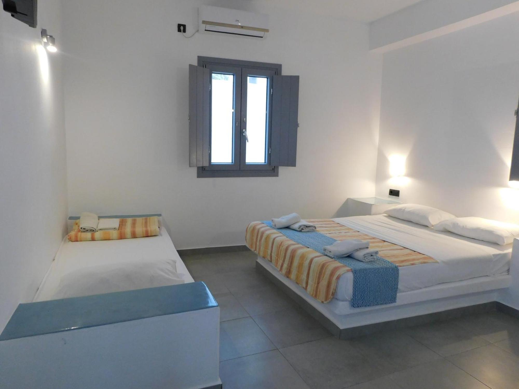 Perissa Centrale Rooms Εξωτερικό φωτογραφία